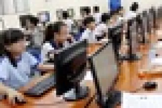 Dạy lập trình miễn phí cho 150.000 học sinh